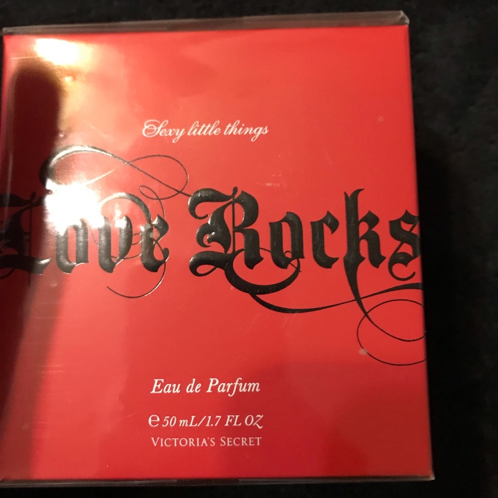 Victoria secret love rocks spray nib sealed